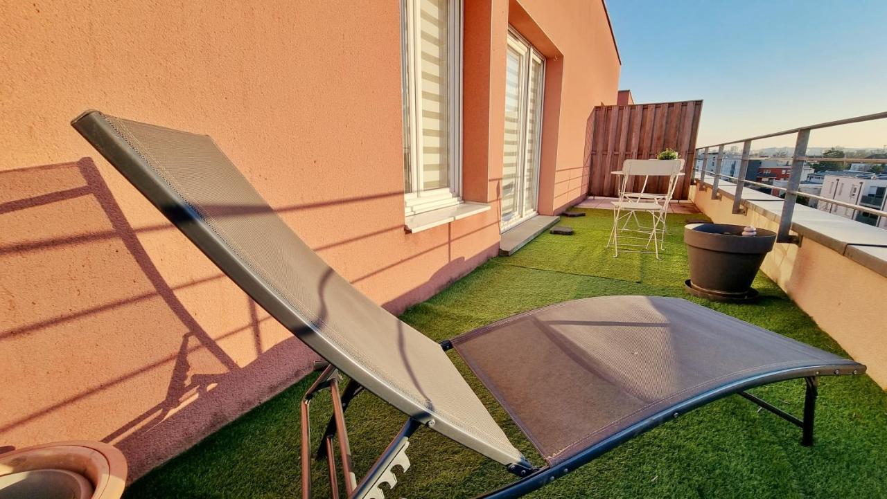 Le Smart - Parking - Terrasse - Wifi - Mulhouse - Relax Bnb Pfastatt Экстерьер фото